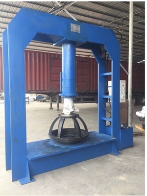 Compact ontwerp TP120 Vorklift bandenpersmachine 380V met CE-certificering voor industriële vaste banden