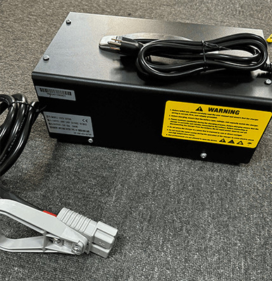 ESCH-serie 24V 30A batterijoplader Hoogfrequentie-oplader 240v 1FASE vorklift batterijoplader