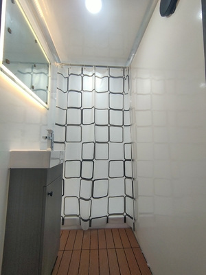 Vervaardigers van mobiele toilettrailers Luxe draagbare toiletten 2 toiletten Op maat gemaakte toilettrailer