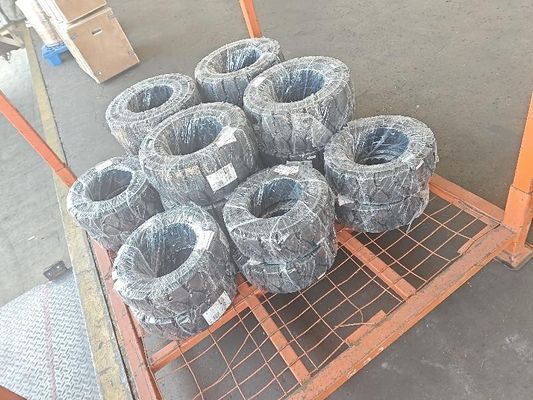 18*7-8 Quick System banden Solid banden voor vorkheftruck in zwart